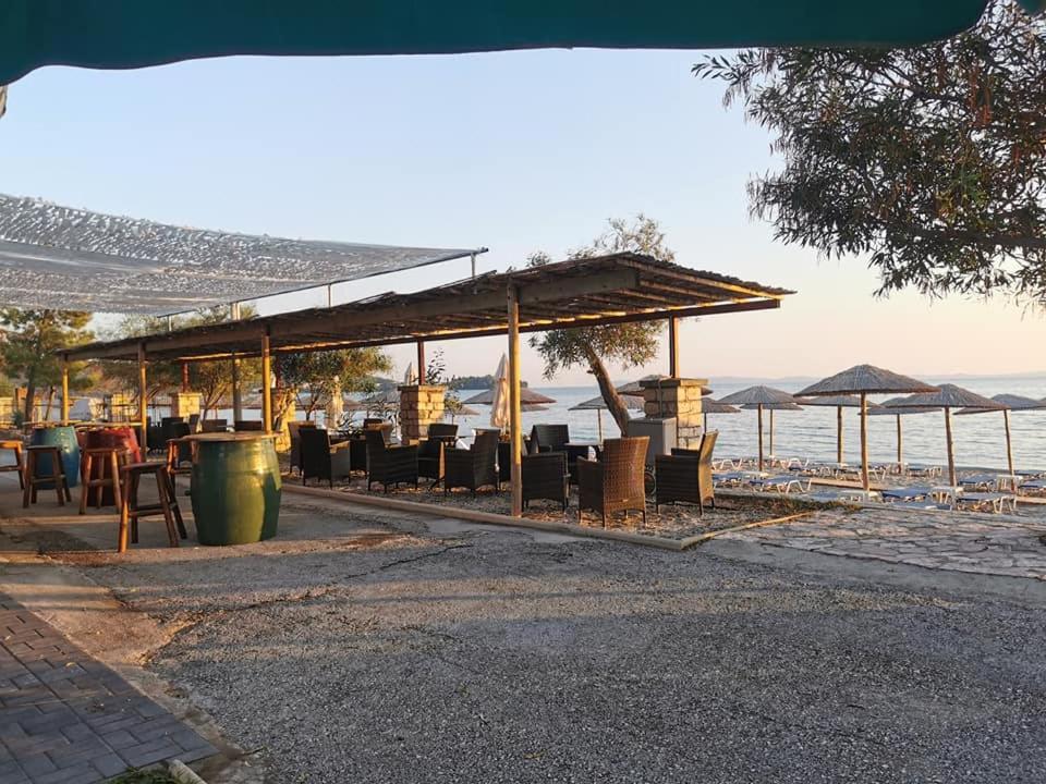 Camping Drepanos Игуменица Экстерьер фото