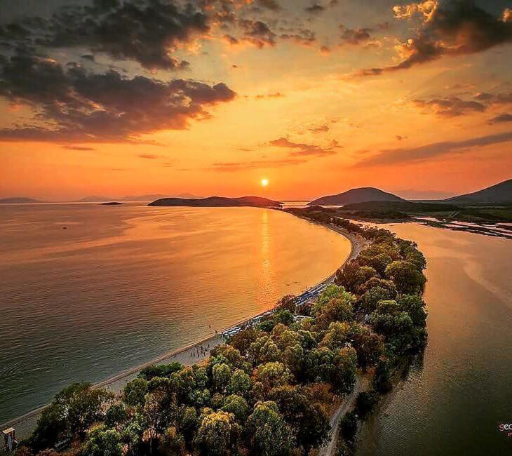 Camping Drepanos Игуменица Экстерьер фото
